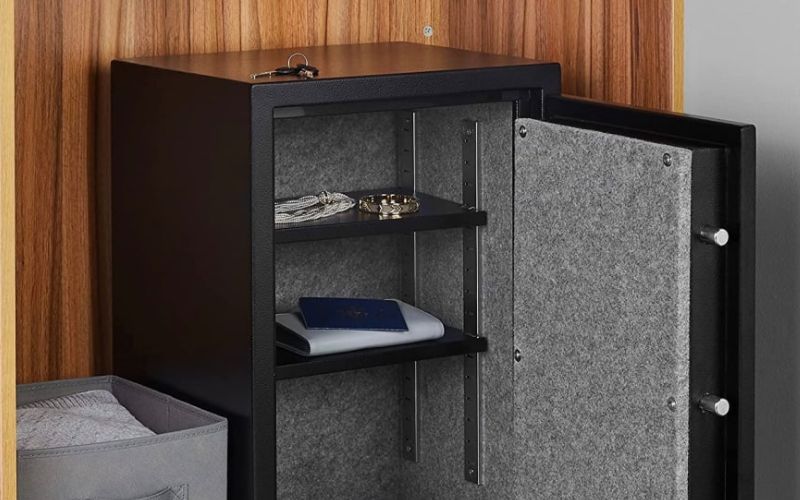 Kiểm tra chứng nhận và tem kiểm định